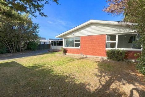 Photo of property in 56 Peer Street, Upper Riccarton, Christchurch, 8041