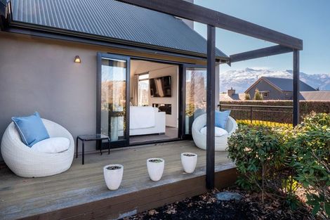 Photo of property in 1 Wellswood Way, Lower Shotover, Queenstown, 9371