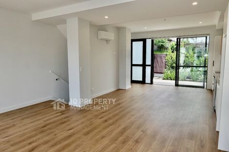 Photo of property in Verdant Lane, 4/269 Rosedale Road, Albany, Auckland, 0632