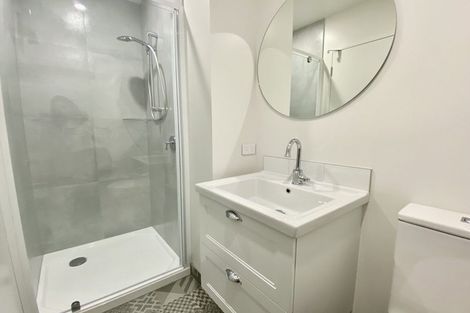 Photo of property in 4/12 Burke Street, Addington, Christchurch, 8024