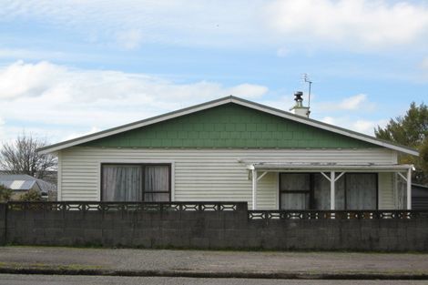 Photo of property in 108 Miranda Street, Stratford, 4332