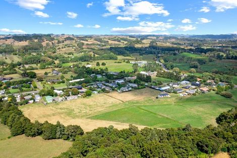 Photo of property in 966 Kahikatea Flat Road, Waitoki, Kaukapakapa, 0871