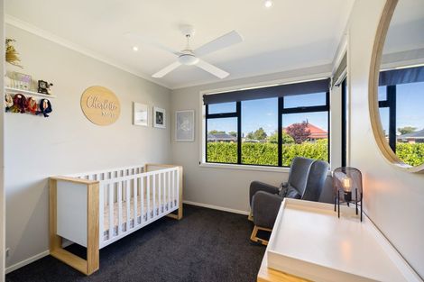 Photo of property in 32 Cridland Street West, Kaiapoi, 7630