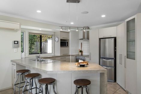 Photo of property in 14 Olive Close, Omokoroa, 3114