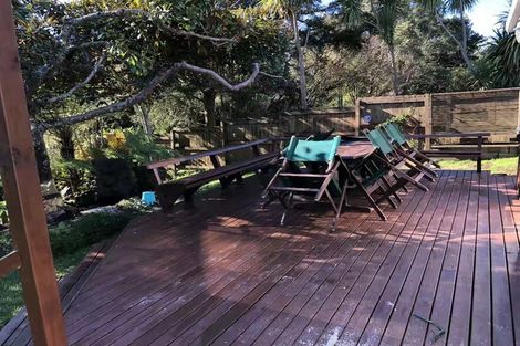 Photo of property in 2/29 Awaruku Road, Torbay, Auckland, 0630