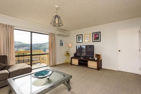 Photo of property in 43b Lord Street, Stokes Valley, Lower Hutt, 5019