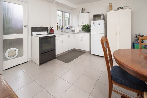 Photo of property in 10 Cornwall Place, Stoke, Nelson, 7011