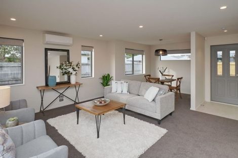 Photo of property in 250b Grahams Road, Bishopdale, Christchurch, 8053