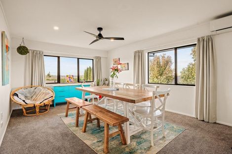 Photo of property in 6 Richardson Road, Omokoroa, 3114