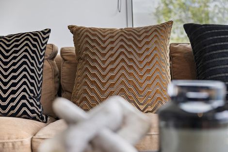 Photo of property in 13 Caples Place, Fernhill, Queenstown, 9300