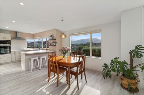 Photo of property in 14 Riverside Place, Katikati, 3129