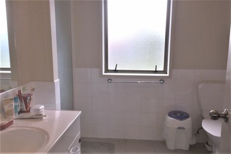 Photo of property in St Claire Village, 182/172 Mcleod Road, Te Atatu South, Auckland, 0610