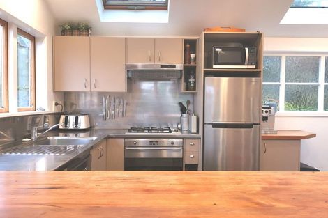 Photo of property in 100 Farnham Street, Mornington, Wellington, 6021