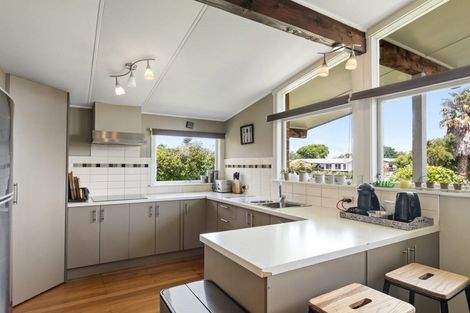 Photo of property in 2 Collett Place, Riversdale, Blenheim, 7201