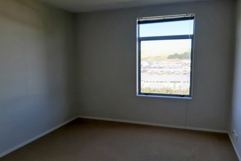 Photo of property in 35 Magma Crescent, Stonefields, Auckland, 1072