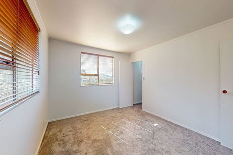 Photo of property in 3 Makatote Grove, Churton Park, Wellington, 6037