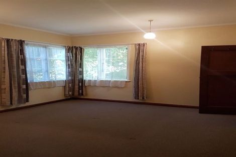 Photo of property in 2/3170 Great North Road, New Lynn, Auckland, 0600