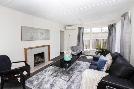 Photo of property in 4 Twynham Place, Aranui, Christchurch, 8061