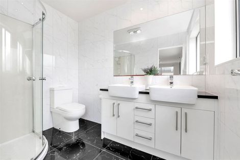 Photo of property in 56 Hughs Way, Flat Bush, Auckland, 2019
