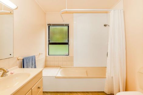 Photo of property in 14 Portage Place, Whitby, Porirua, 5024