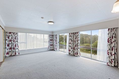 Photo of property in 61 Cracroft Street, Waitara, 4320