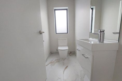 Photo of property in 30 Kotiti Drive, Wainui, 0932