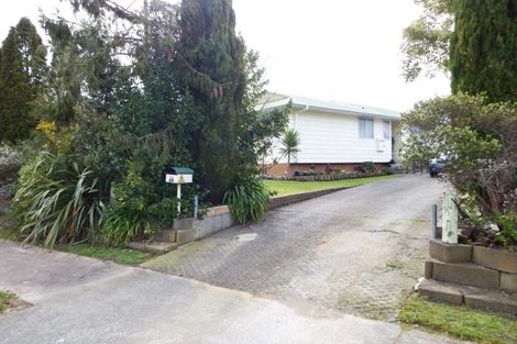 Photo of property in 32 Barton Street, Marton, 4710