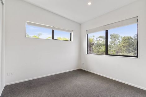 Photo of property in 4e Wattle Road, Sunnyvale, Auckland, 0612