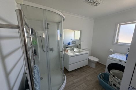 Photo of property in 85 Kahukura Avenue, Waitarere Beach, Levin, 5510