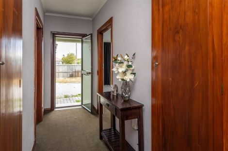 Photo of property in 86 Racecourse Road, Sockburn, Christchurch, 8042