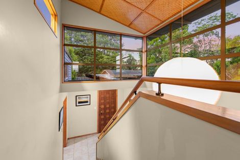 Photo of property in 318 Forest Road, Waiatarua, Auckland, 0612