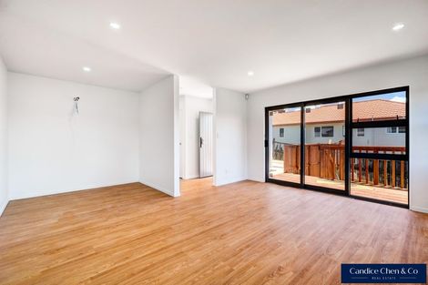 Photo of property in 74b Awaroa Road, Sunnyvale, Auckland, 0612