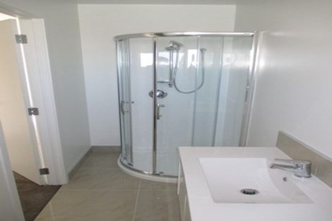 Photo of property in 61b York Street, Moera, Lower Hutt, 5010