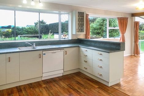 Photo of property in 161 Hendersons Line, Kelvin Grove, Palmerston North, 4470