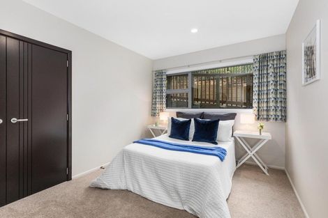 Photo of property in 20 Madeira Close, Whitby, Porirua, 5024