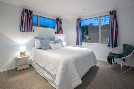 Photo of property in 31 Grandvista Drive, Green Island, Dunedin, 9018