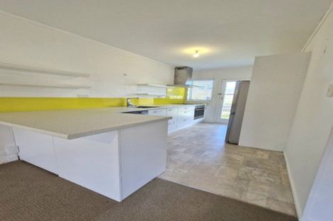 Photo of property in 1/7a Mountain Road, Mount Wellington, Auckland, 1072