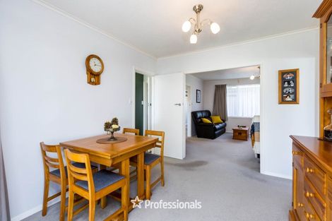 Photo of property in 34 Oxford Crescent, Ebdentown, Upper Hutt, 5018