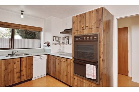 Photo of property in 64a Windermere Road, Papanui, Christchurch, 8053