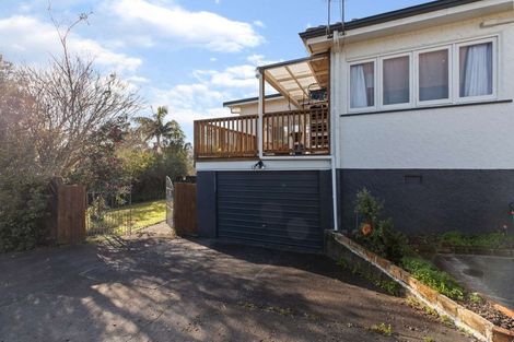 Photo of property in 1/16 Evans Road, Glen Eden, Auckland, 0602