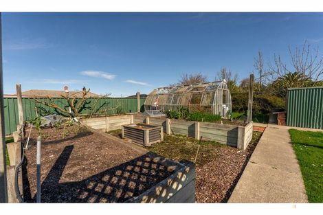 Photo of property in 25 Hughes Street, Waimate, 7924