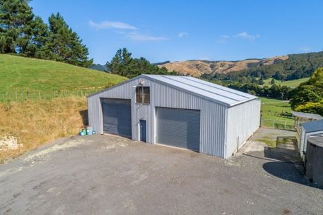 Photo of property in 25 Johnsons Road, Blue Mountains, Upper Hutt, 5371