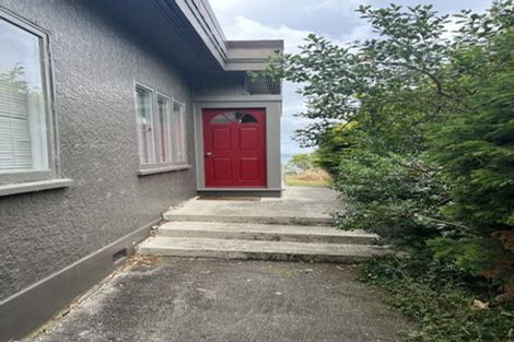 Photo of property in 6 Rangiora Avenue, Kaiwharawhara, Wellington, 6035