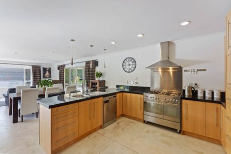 Photo of property in 6 Rae Lane, Paraparaumu Beach, Paraparaumu, 5032