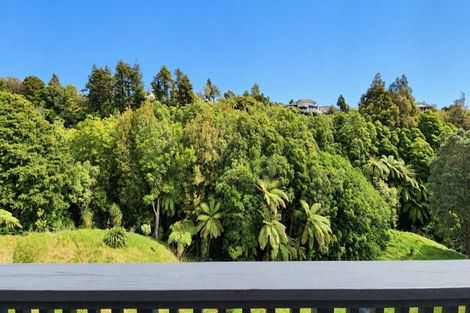 Photo of property in 9a Larsen Place, Merrilands, New Plymouth, 4312