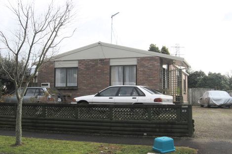 Photo of property in 21a Southsea Crescent, Silverdale, Hamilton, 3216