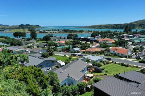 Photo of property in 6 Gilmour Street, Raglan, 3225