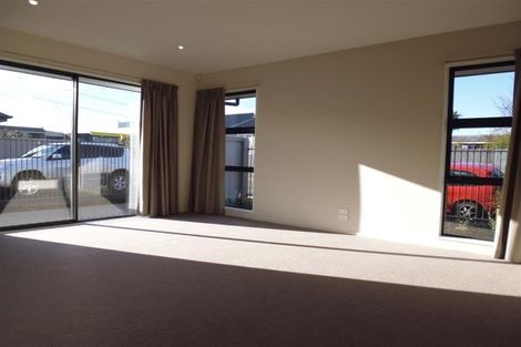 Photo of property in 2 Chatham Street, Addington, Christchurch, 8024