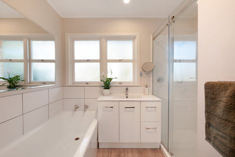 Photo of property in 34 Windsor Road, Bellevue, Tauranga, 3110