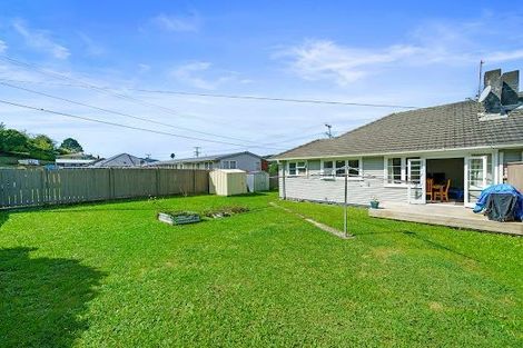 Photo of property in 306 George Street, Stokes Valley, Lower Hutt, 5019